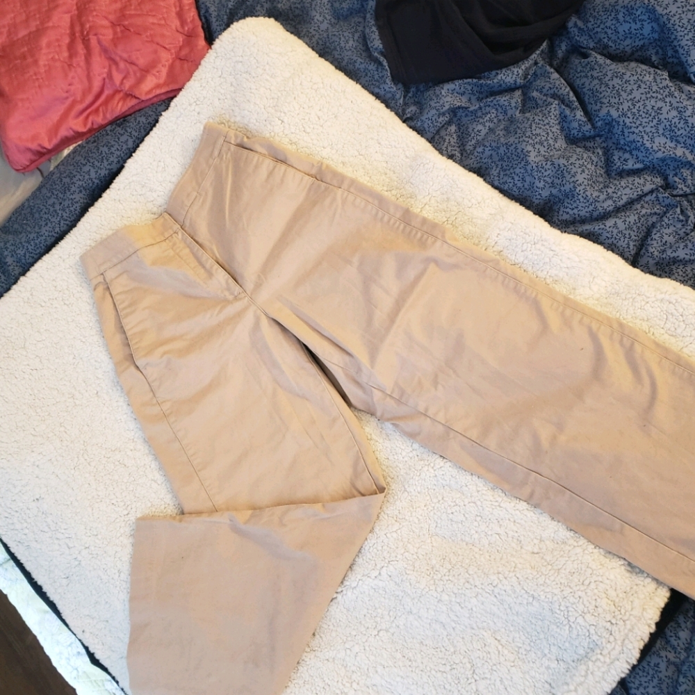 Group by Babaton Walsh Pant